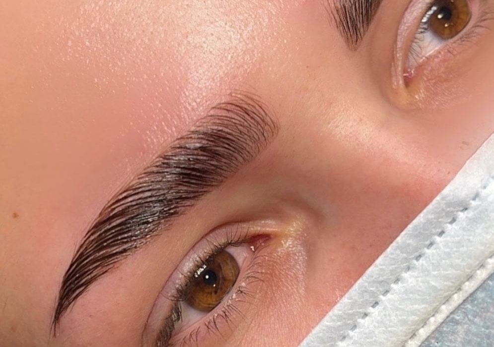 Laminare sprancene - Brow Botox